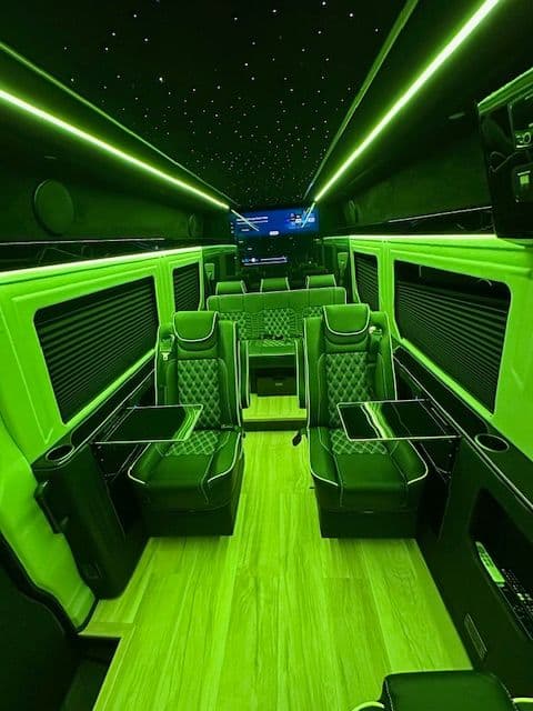 2022 Mercedes Sprinter - Image 3