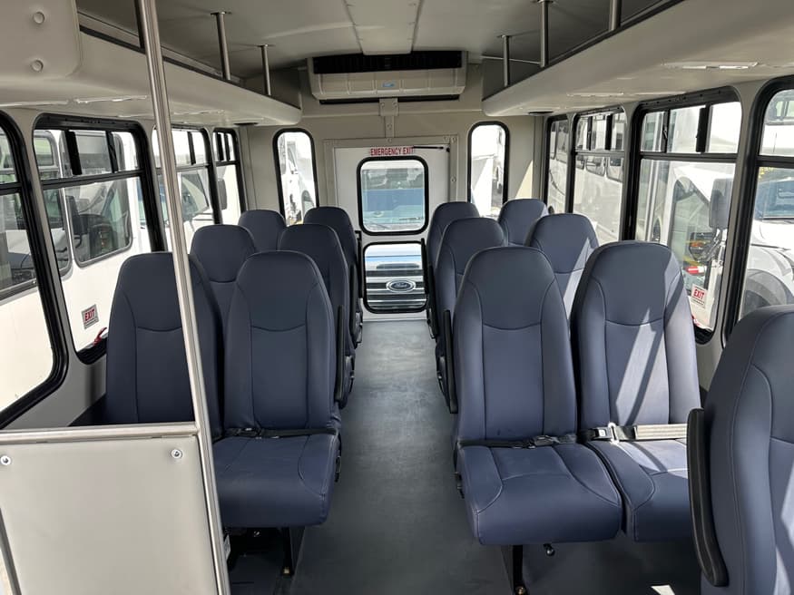 2023 Chevrolet 4500 Starcraft AllStar - Image 3