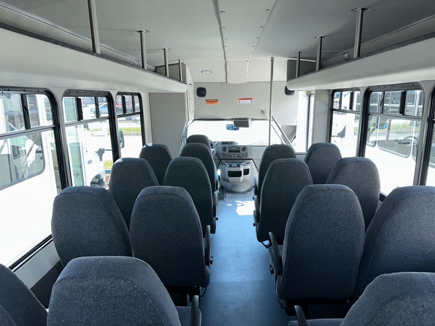 2025 Ford E450 Starcraft Allstar - Image 4