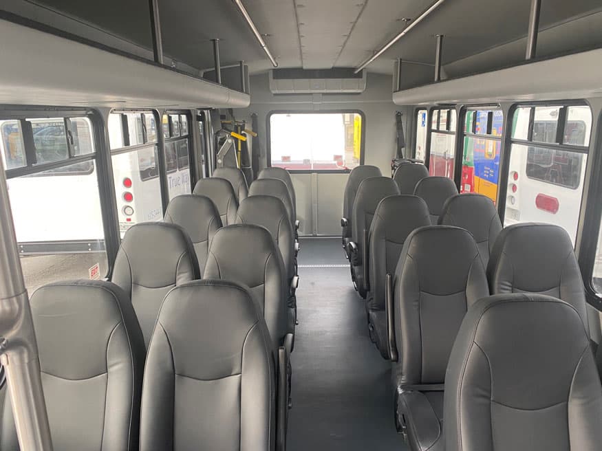 2025 Ford E450 Starcraft Allstar - Image 3