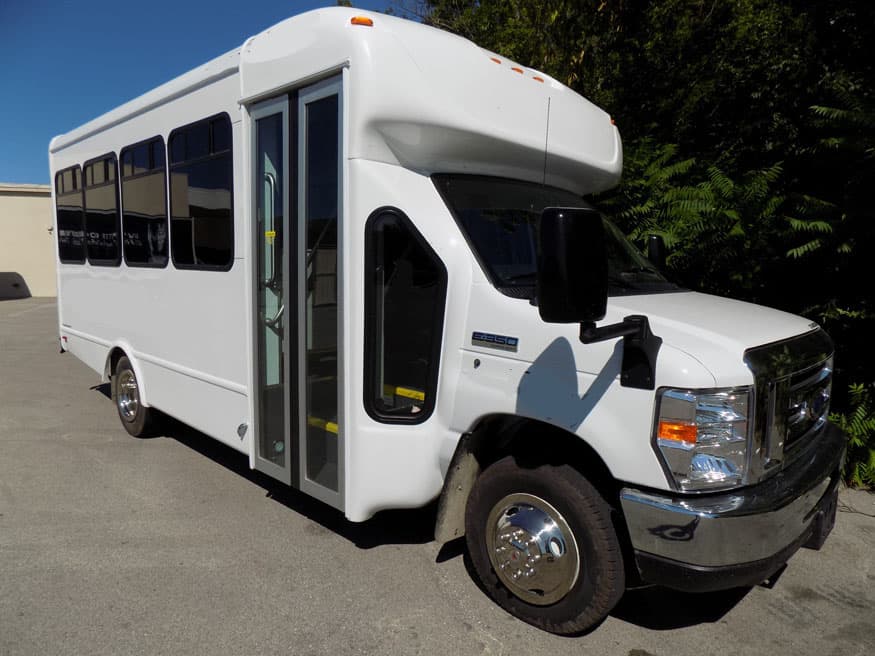 2023 Ford E350 bus