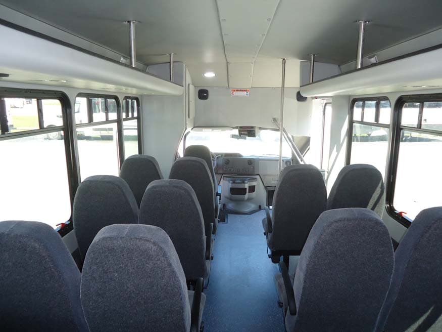 2023 Ford E350 Starcraft Allstar - Image 4