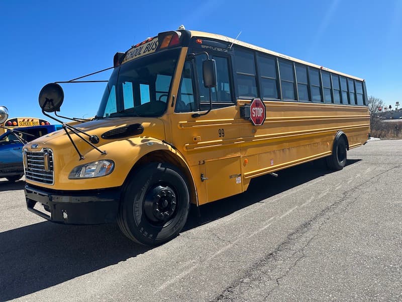 2009 Freightliner Thomas School Bus - Image 2