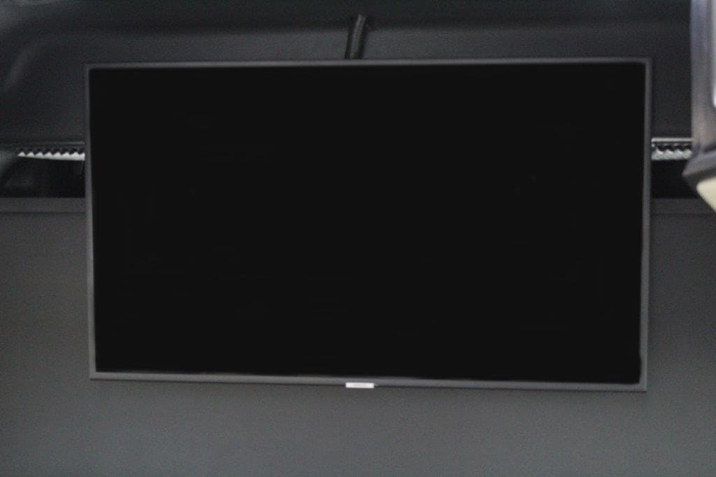 2024 LA West Executive Sprinter Van - Image 13