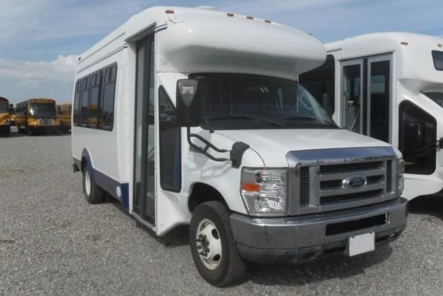 2011 Ford Startrans bus