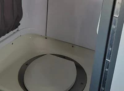 2010 Van Hool C2045 Coach Bus - Image 11