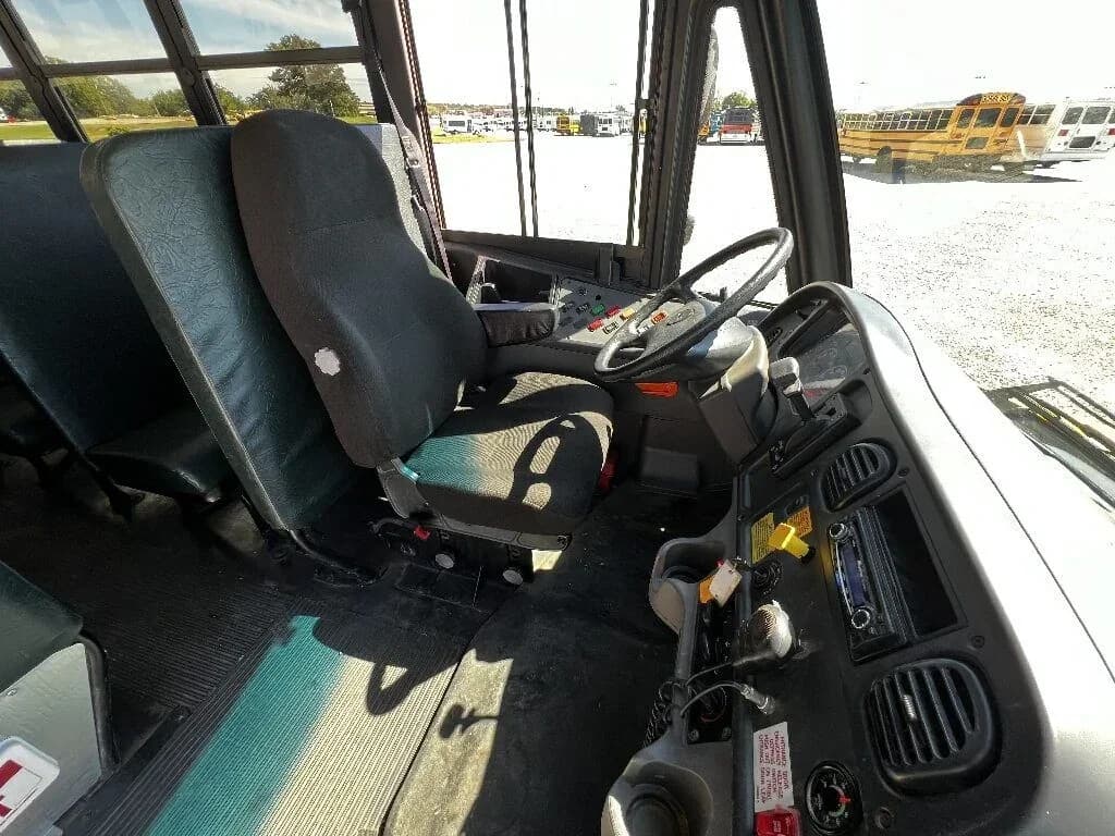 2017 Thomas C2 School Bus - Image 2