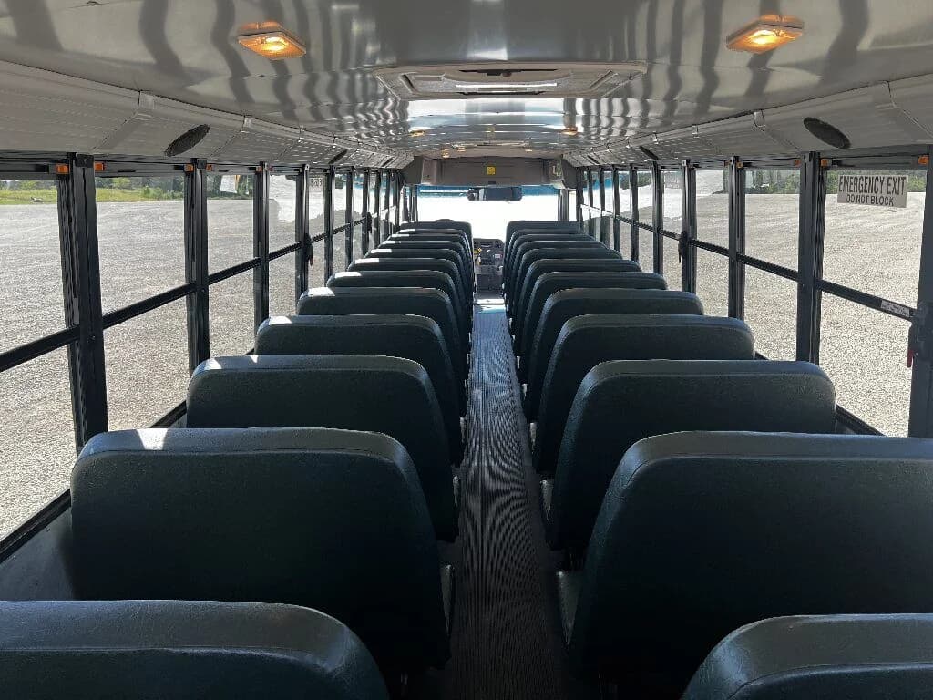 2017 Thomas C2 School Bus - Image 9