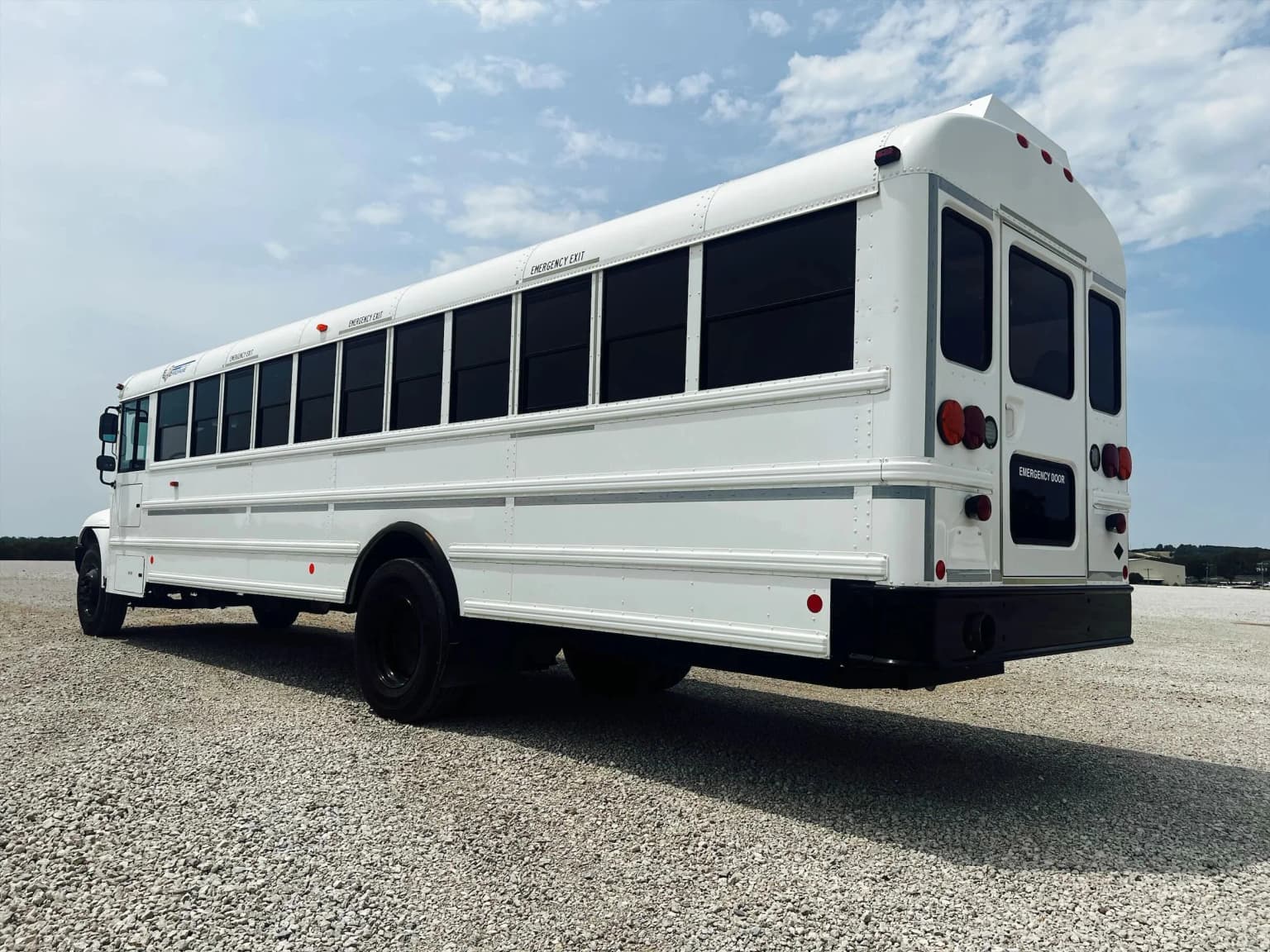 2018 International IC CE Activity Bus - Image 2