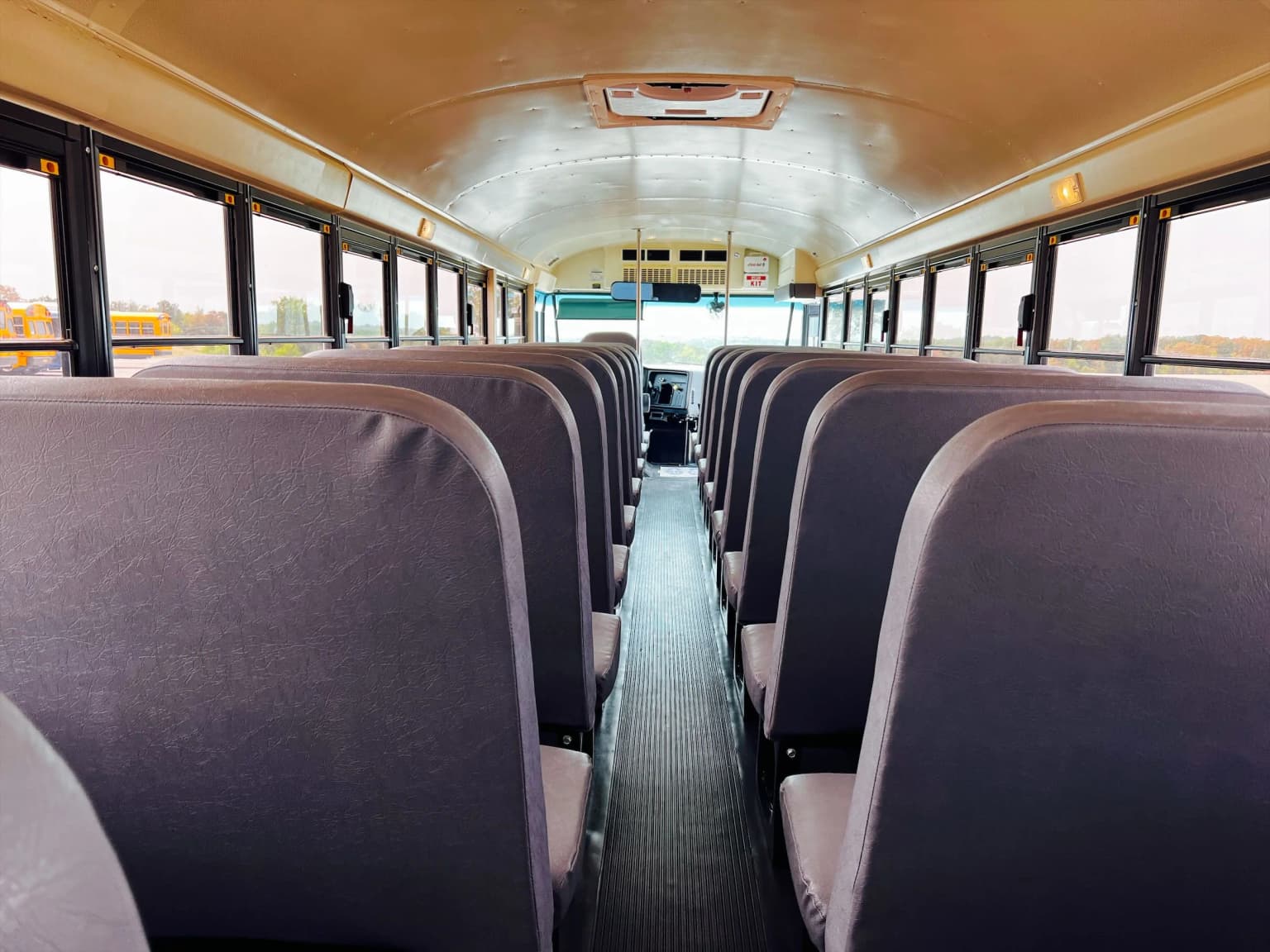 2018 International IC CE Activity Bus - Image 5