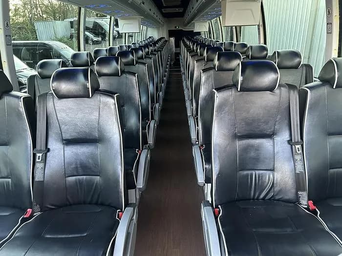 2018 Volvo 9700 Coach - Image 15
