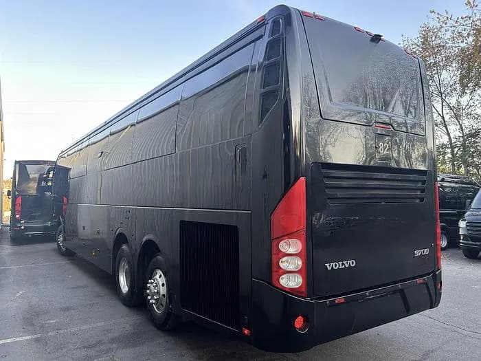 2018 Volvo 9700 Coach - Image 6