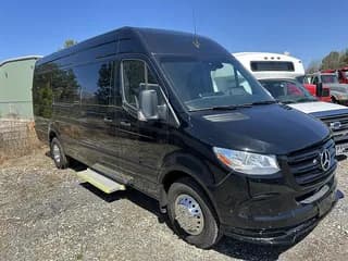 2023 Mercedes-Benz Sprinter 3500XD bus