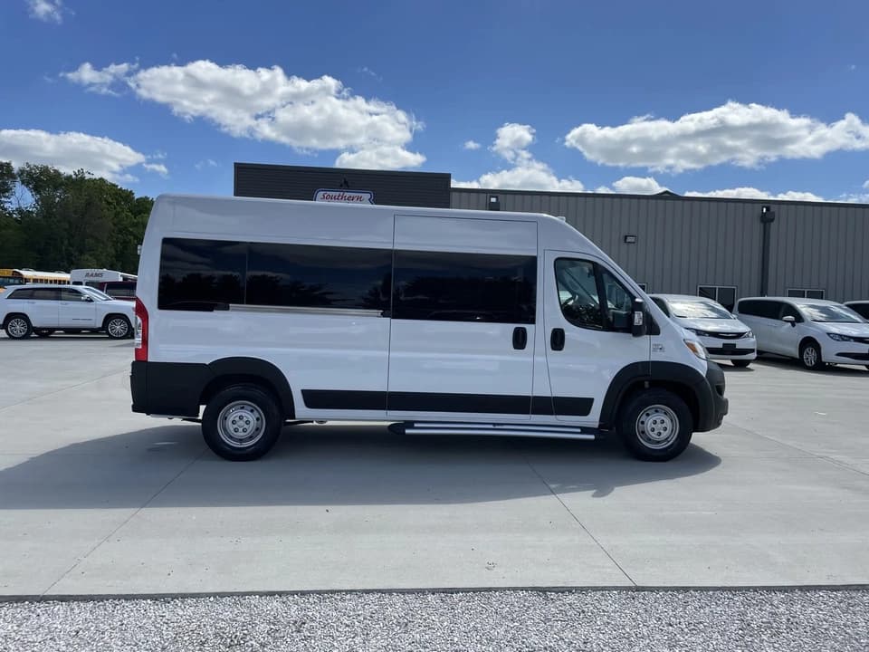 2024 Dodge ProMaster Van - Image 3