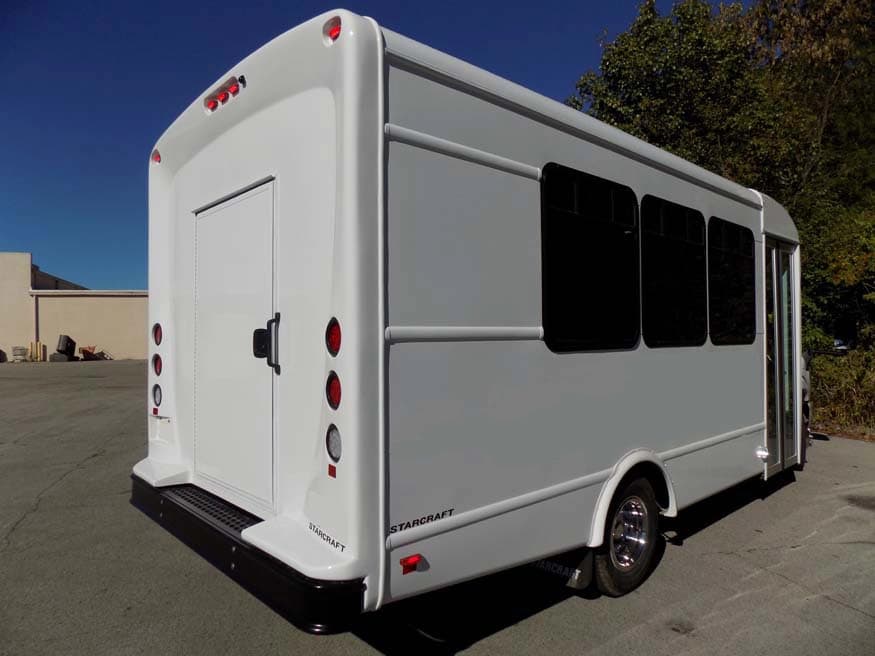 2025 Ford E450 Starcraft Allstar Van - Image 2