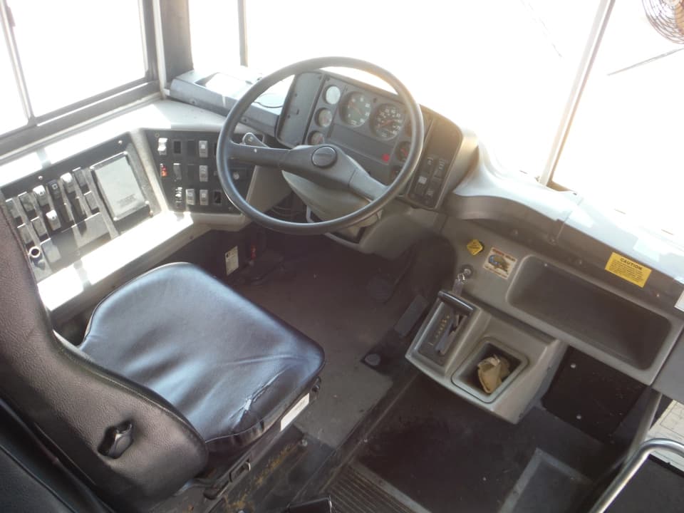 2001 Freightliner FS-65 School Bus - Image 11