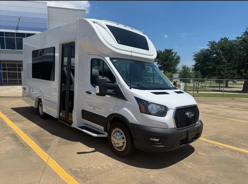 2025 Embassy Element bus