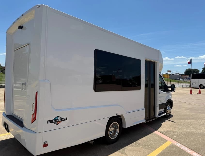 2025 Embassy Element Shuttle Bus - Image 5
