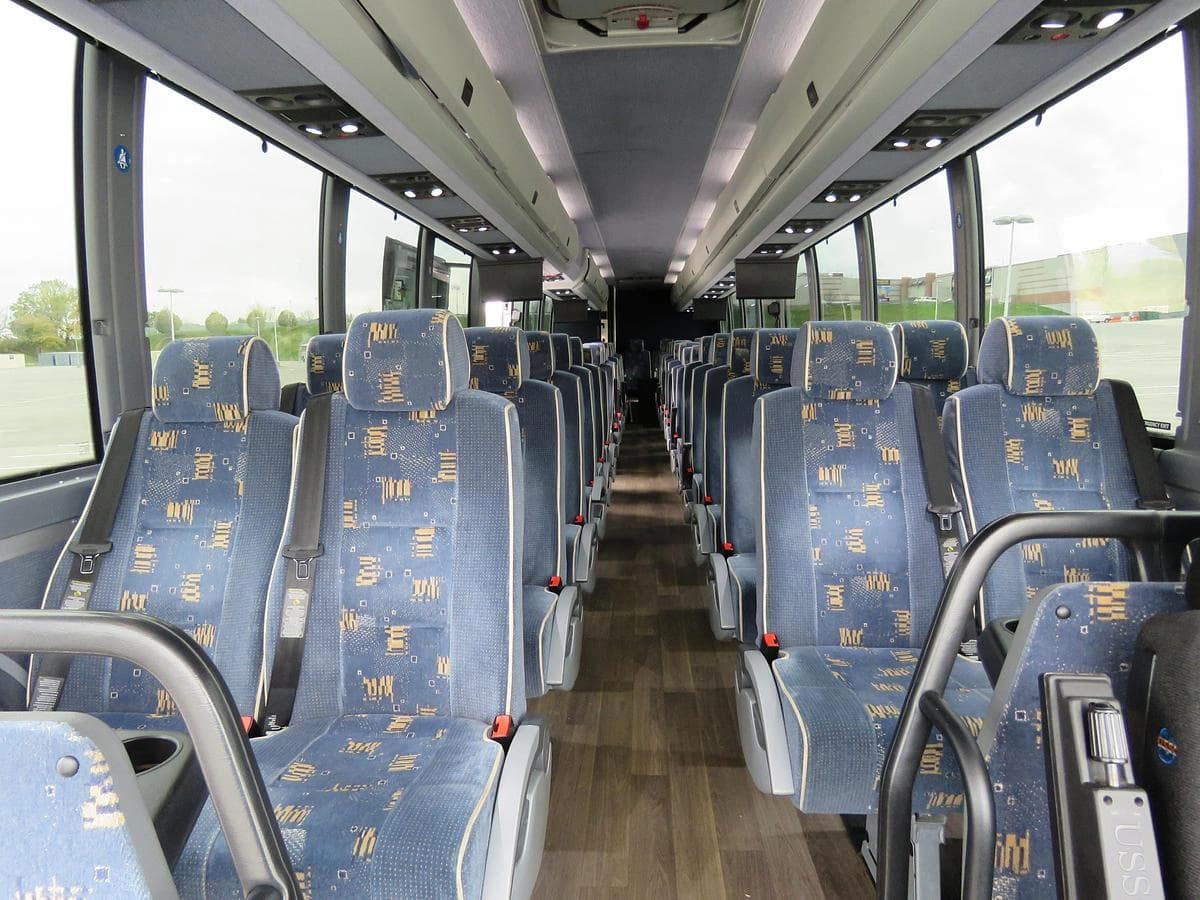 2017 Prevost X3-45 ADA Coach - Image 11