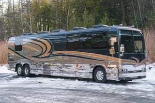 2008 Prevost (NFI) XLII bus