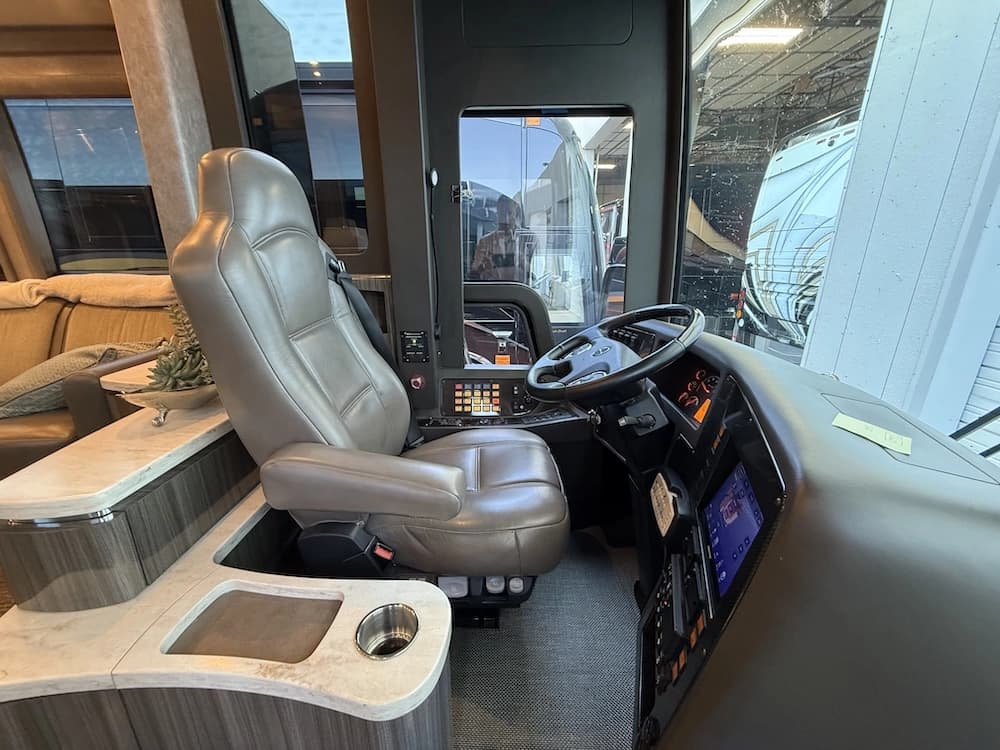 2018 Prevost X3 Motorcoach - Image 6