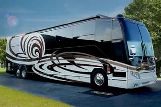 2010 Prevost Millennium H3-45 bus