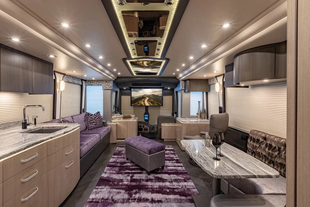 2021 Prevost Millennium H3-45 Motorcoach - Image 5