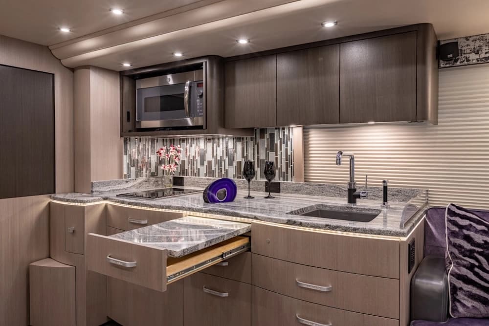 2021 Prevost Millennium H3-45 Motorcoach - Image 6