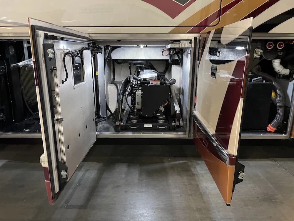 2014 Prevost Marathon H3-45 Motorhome - Image 36