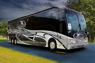 2017 Prevost Millennium H3-45 bus