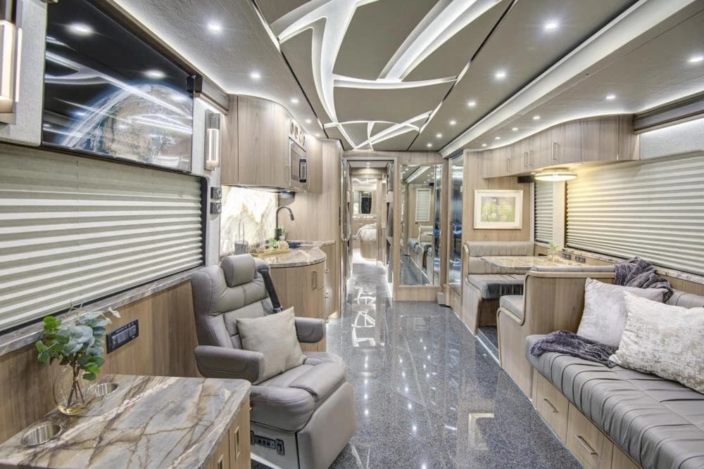 2024 Prevost Florida Coach X3 Motorhome - Image 4