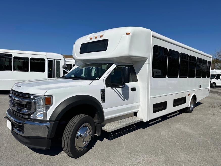 2021 Ford F550 bus
