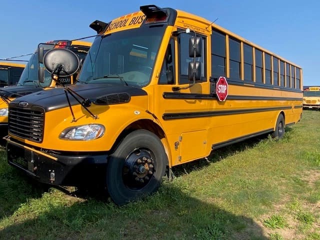 2022 Freightliner C2 bus