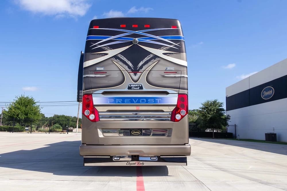 2016 Prevost Liberty Elegant Lady H3-45 Motorcoach - Image 16