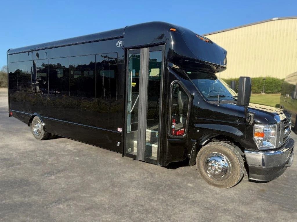 2026 Starcraft Allstar Executive bus
