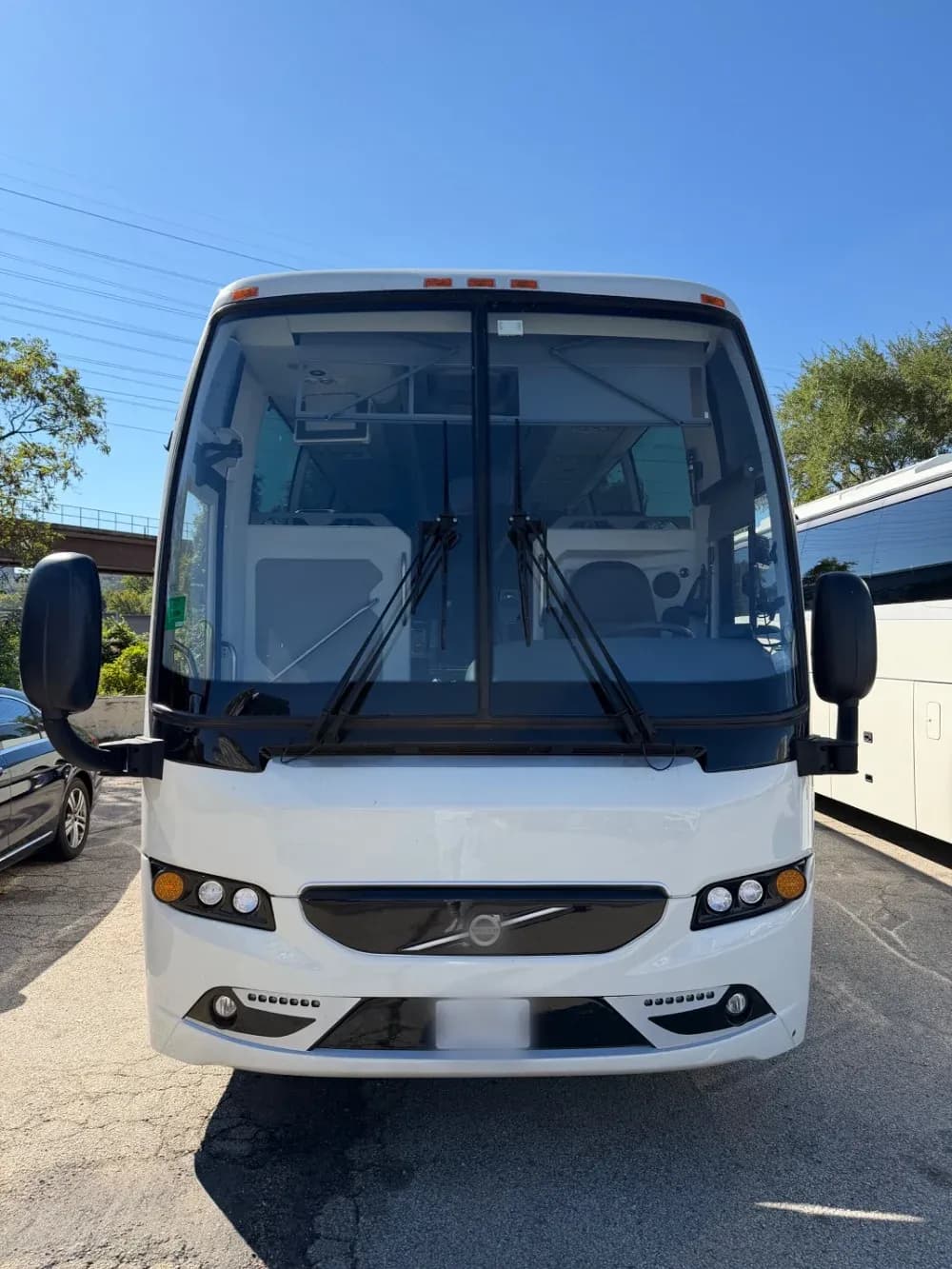 2025 Volvo 9700 - 2 Matching Available - Image 11