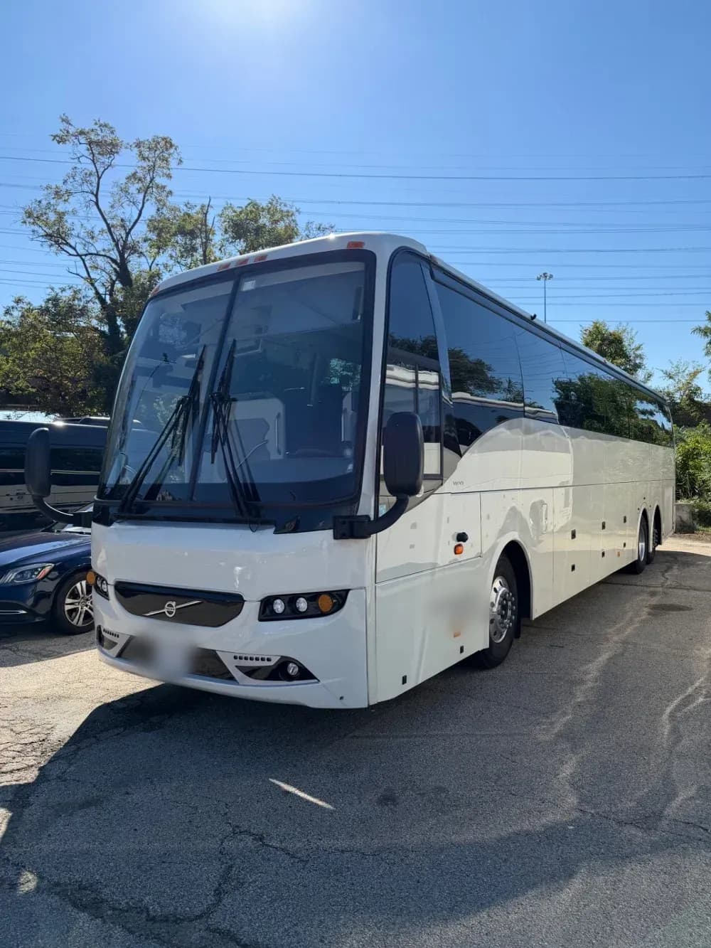 2025 Volvo 9700 - 2 Matching Available - Image 12