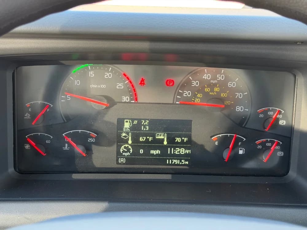 2025 Volvo 9700 - 2 Matching Available - Image 3