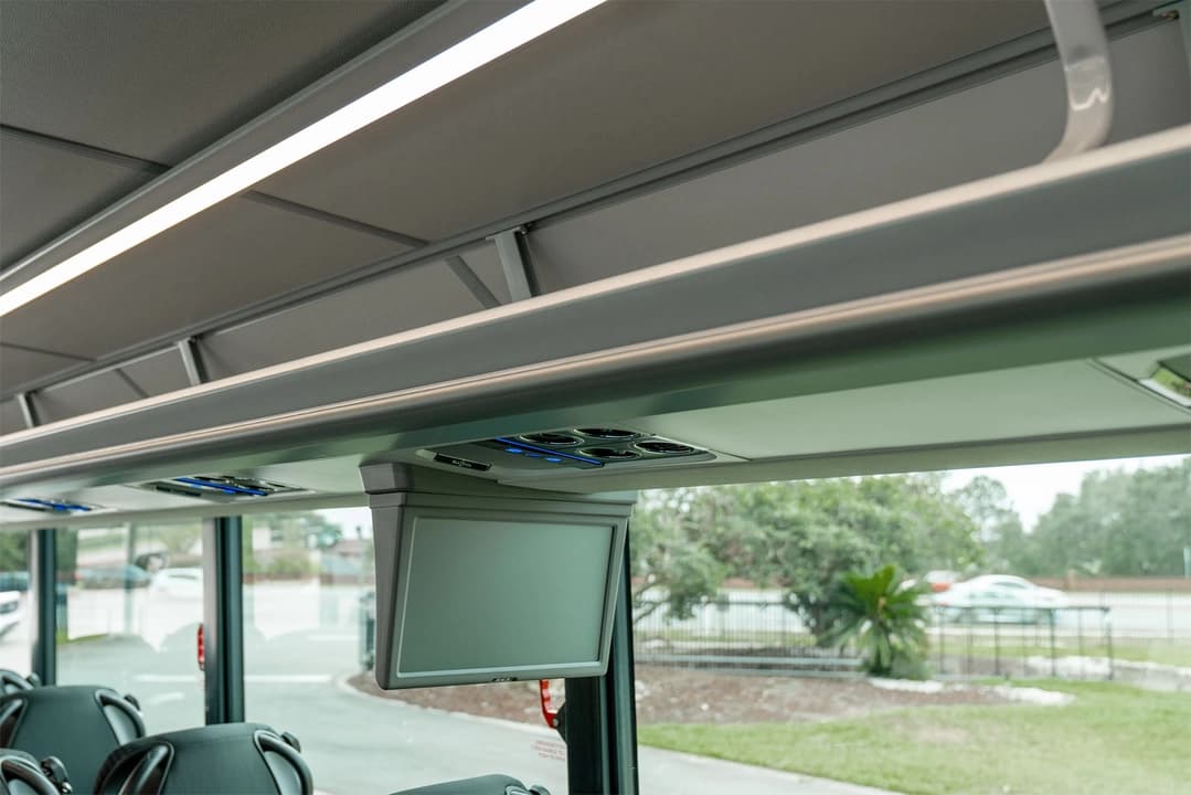 2026 Van Hool CX45 Coach Bus - Image 6