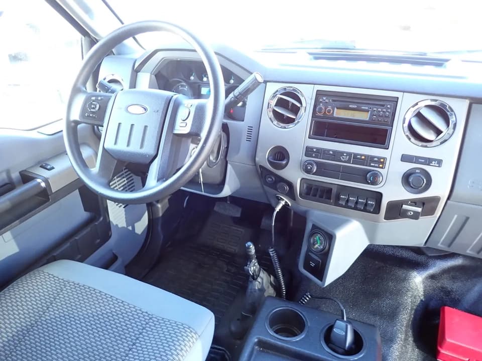 2018 Ford F650 Starcraft Allstar XL  - Image 8