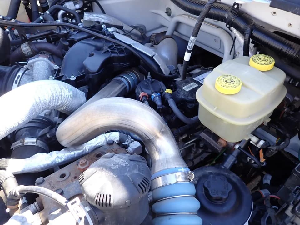 2018 Ford F650 Starcraft Allstar XL  - Image 9