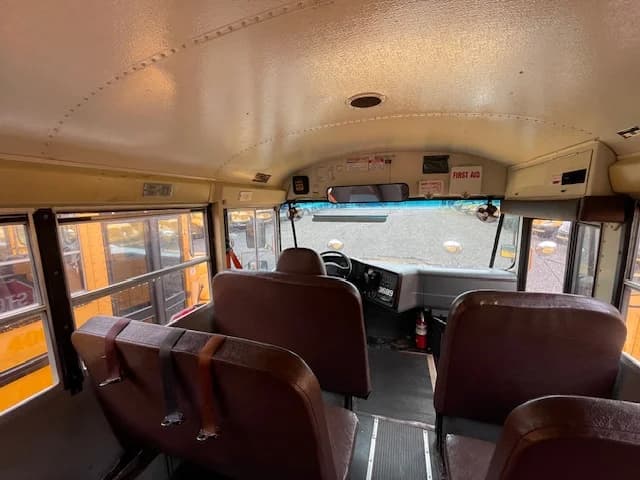 2012 International CE Diesel - Image 10