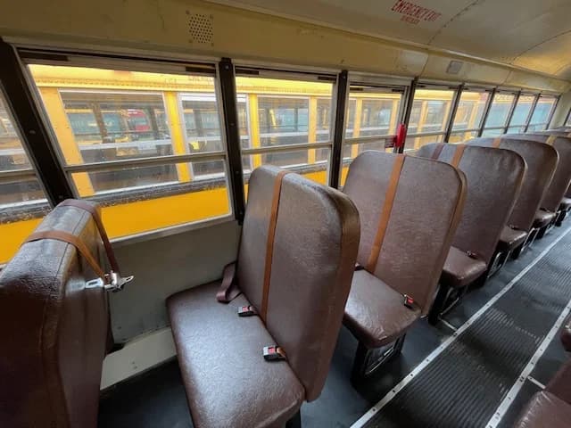 2012 International CE Diesel - Image 6