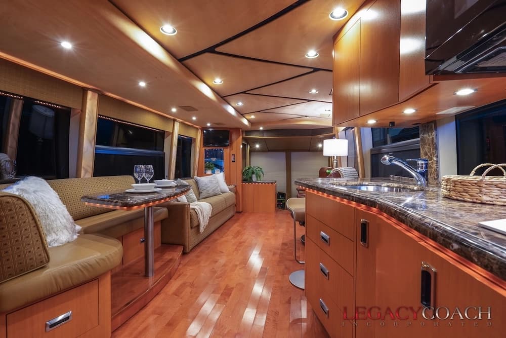 2006 Prevost Marathon H3-45 Coach - Image 27