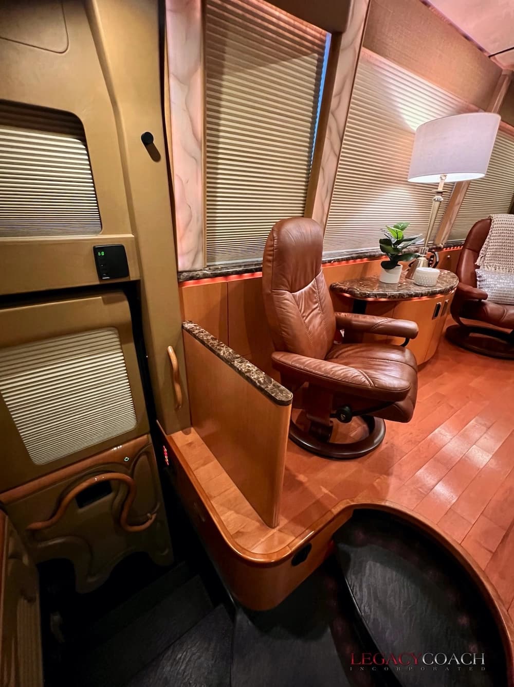 2006 Prevost Marathon H3-45 Coach - Image 29