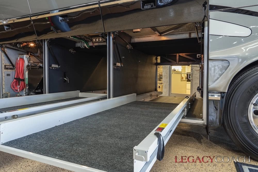 2006 Prevost Marathon H3-45 Coach - Image 40