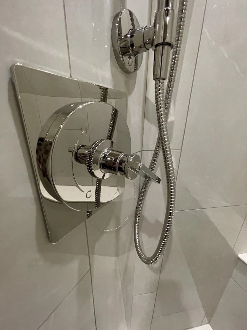 2007 Prevost Marathon XLII Motorhome - Image 18