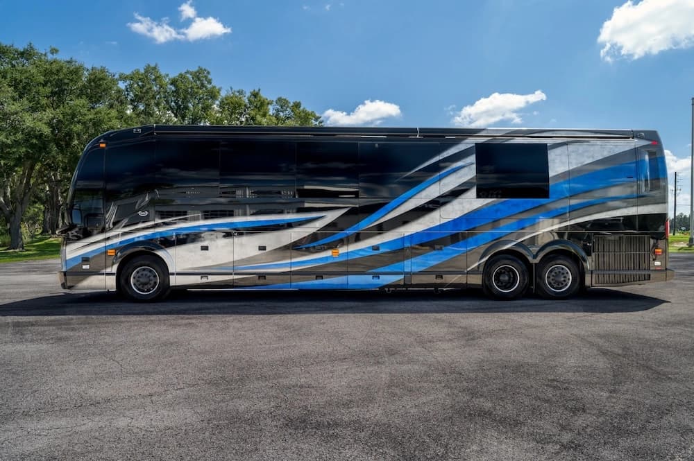 2021 Prevost Marathon H3-45 Motorhome - Image 26