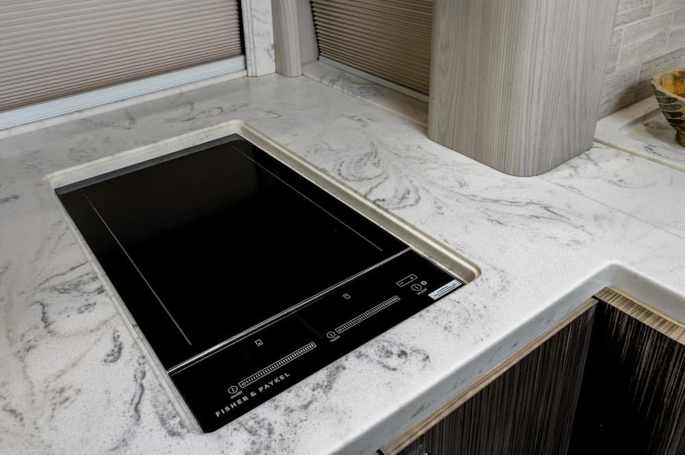 2021 Prevost Marathon H3-45 Motorhome - Image 9