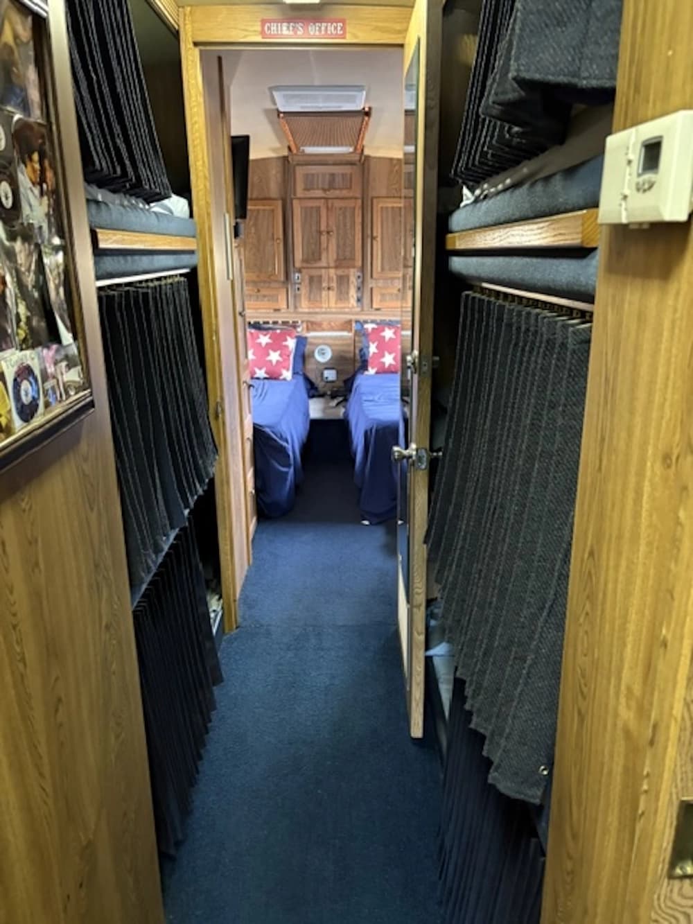 1996 Prevost XL 40 Motorhome - Image 12